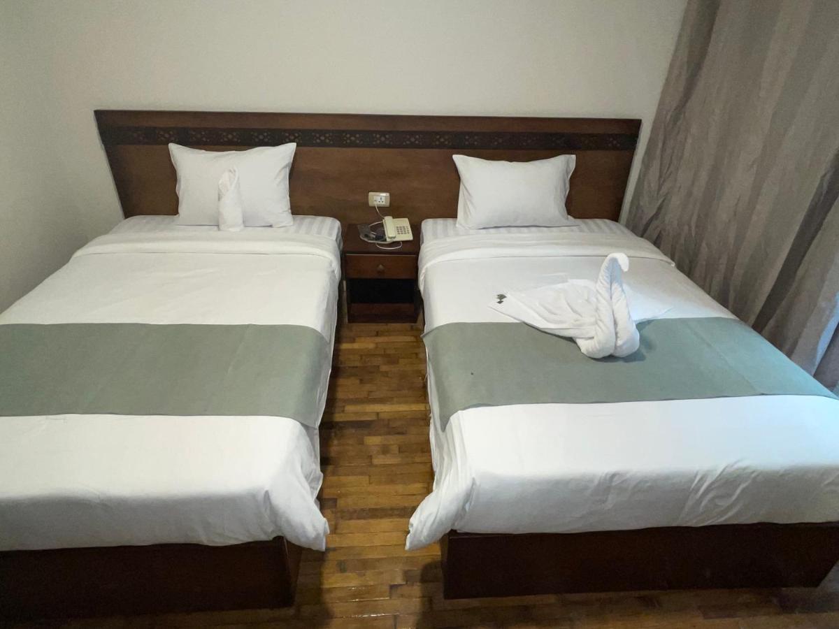 Miramar Evergreen Hotel Caïro Buitenkant foto