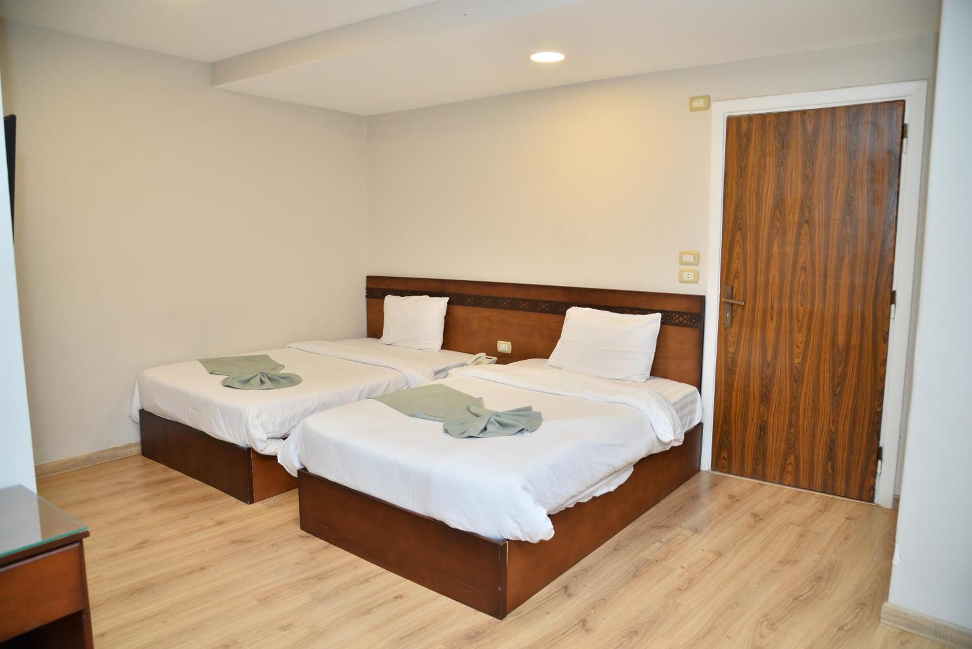 Miramar Evergreen Hotel Caïro Buitenkant foto